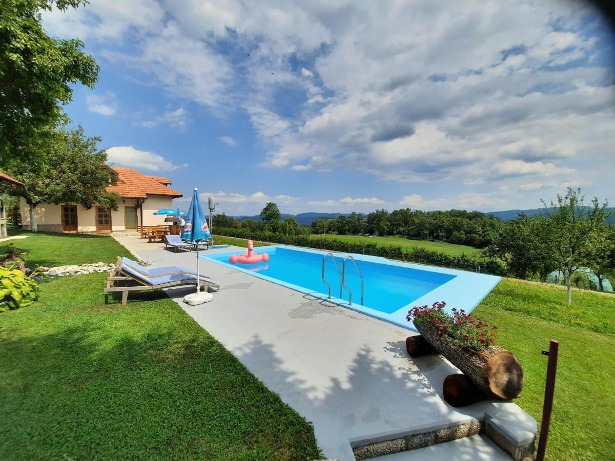 Seoski Turizam Melovic Rozanstvo Exterior foto