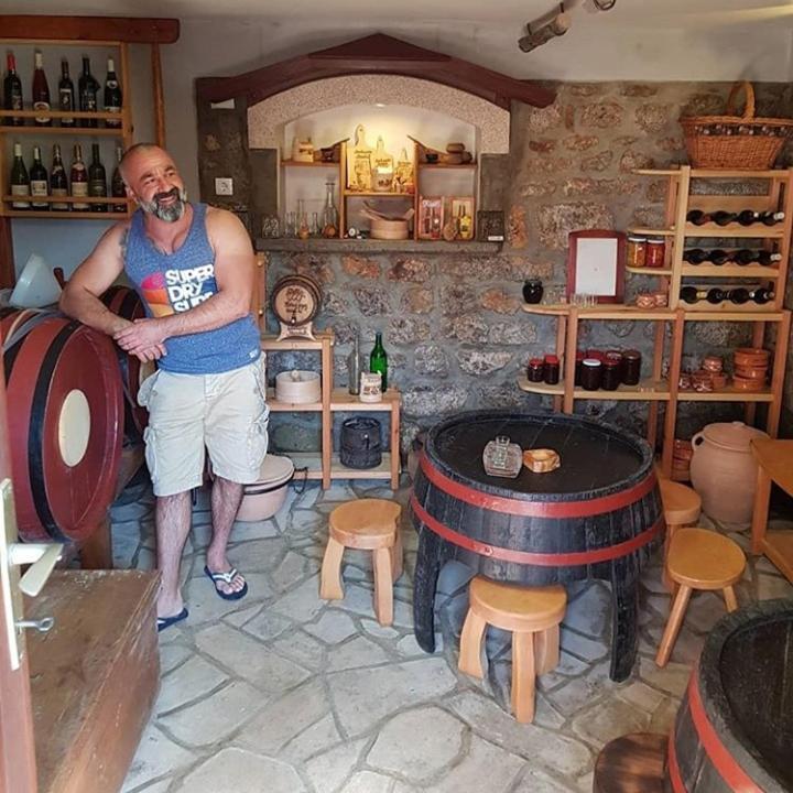 Seoski Turizam Melovic Rozanstvo Exterior foto