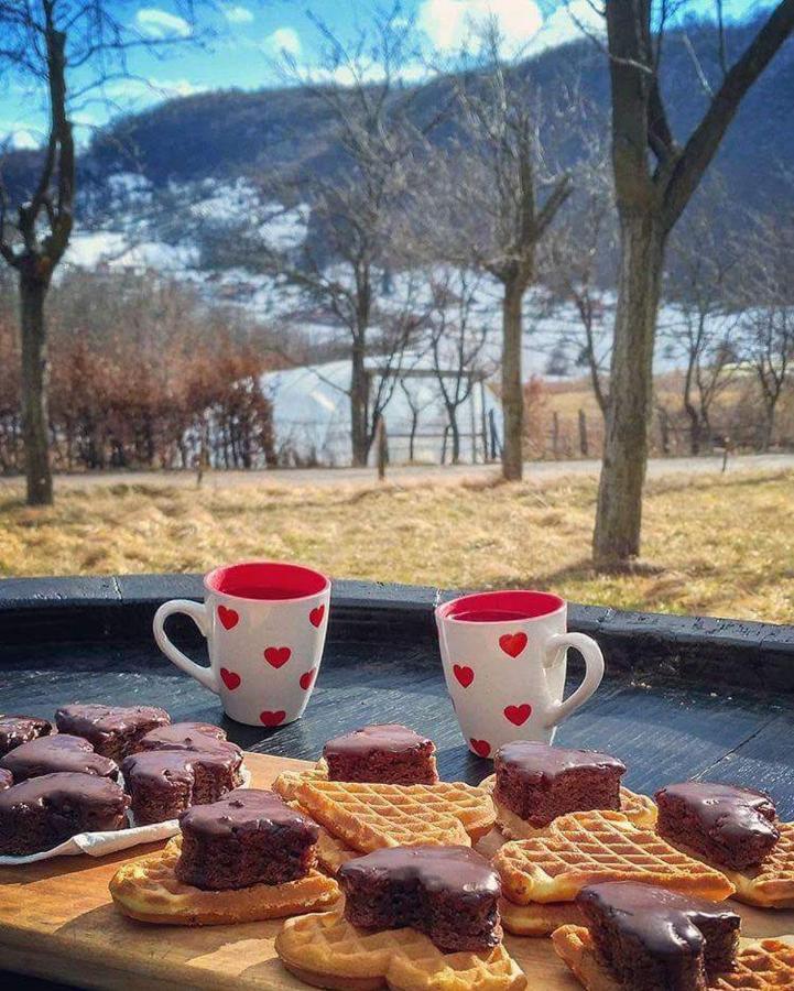 Seoski Turizam Melovic Rozanstvo Exterior foto